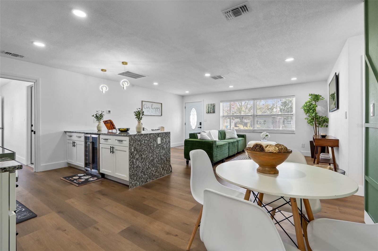 Image 12 of 43 For 1480 Fairfield Drive