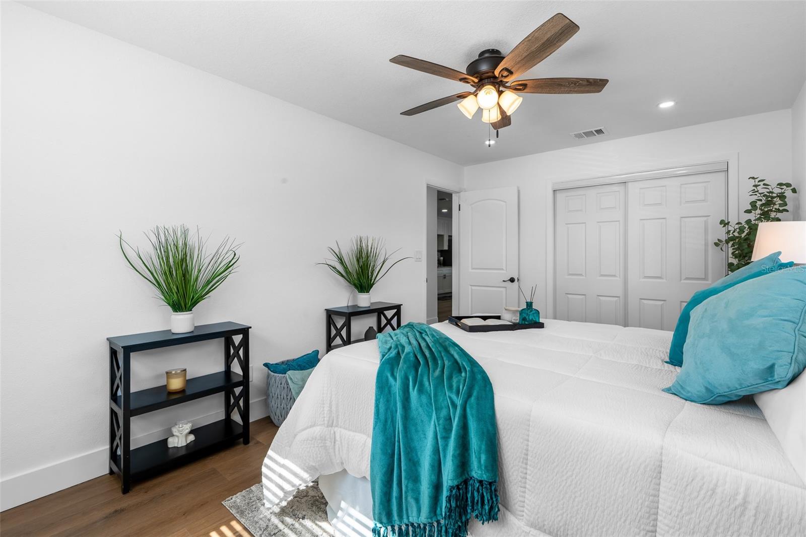 Image 15 of 43 For 1480 Fairfield Drive