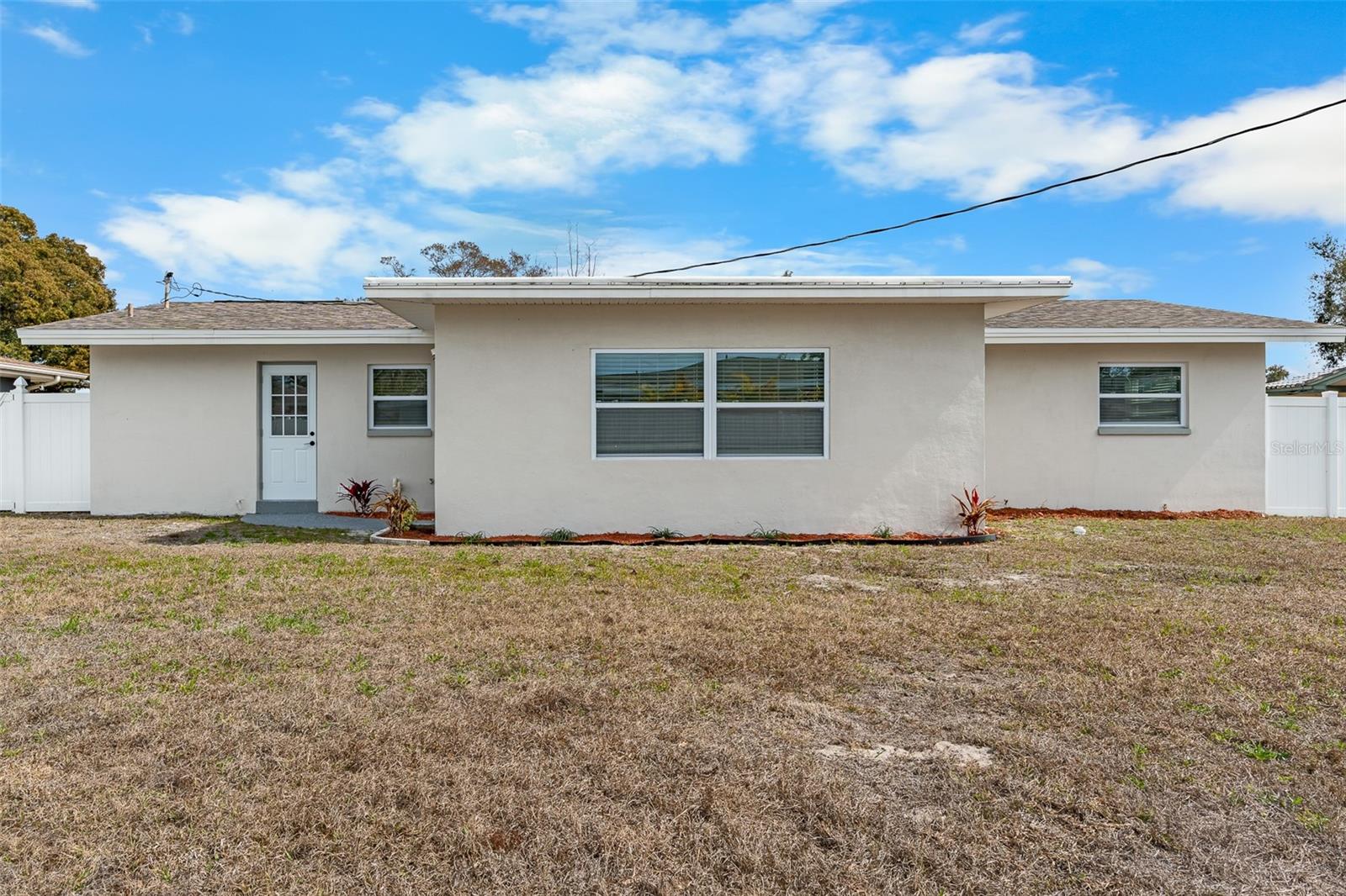 Image 30 of 43 For 1480 Fairfield Drive