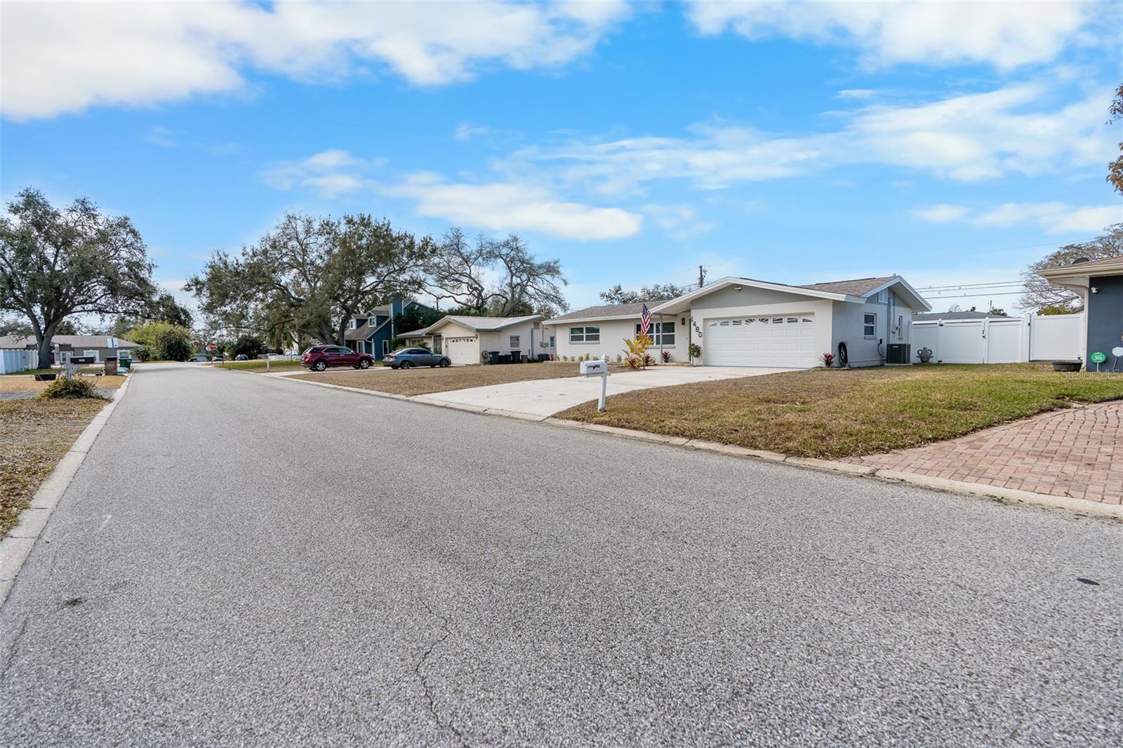 Image 40 of 43 For 1480 Fairfield Drive