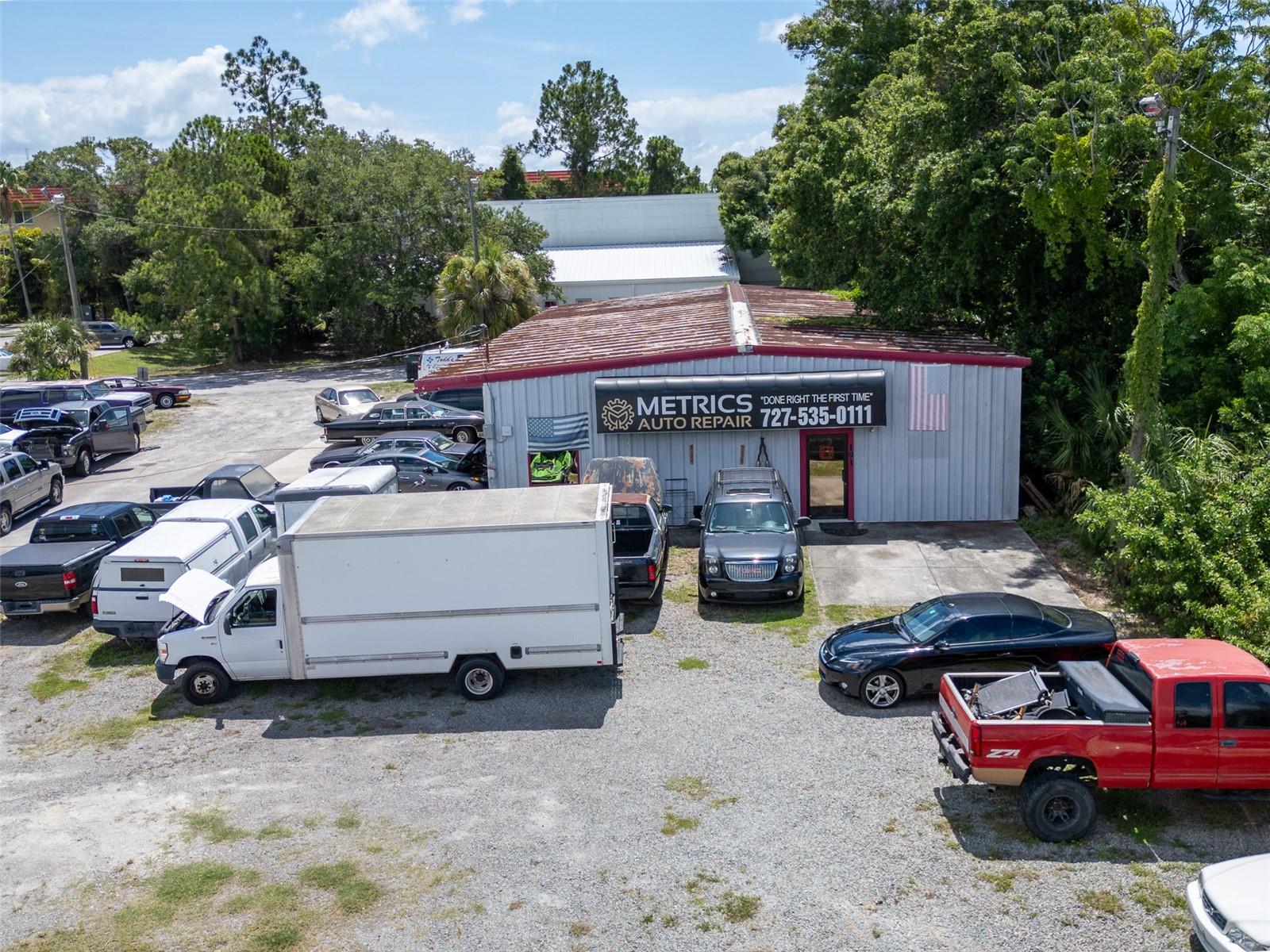 Image 23 of 30 For 191 Belcher Road S