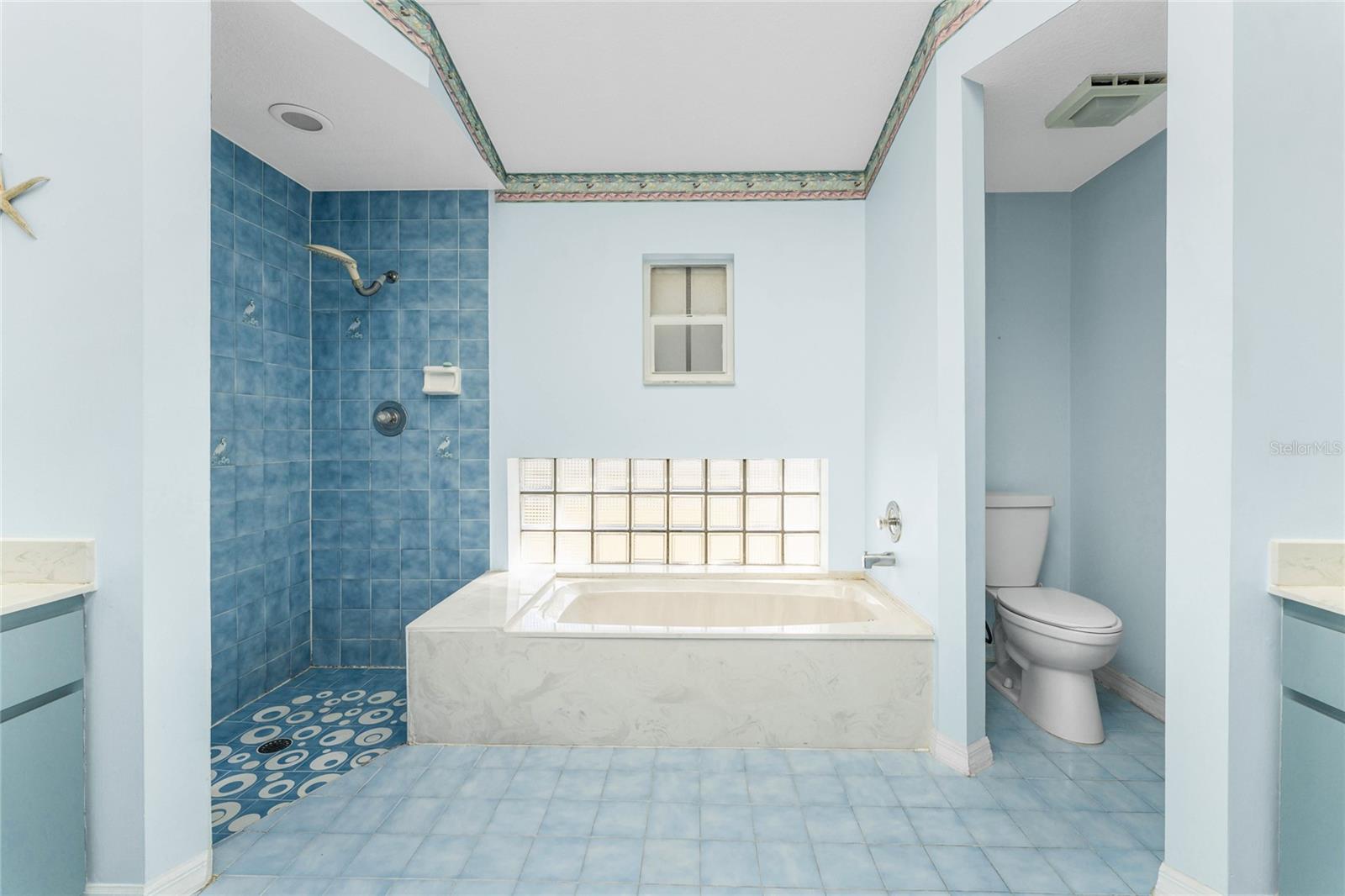 Image 18 of 32 For 302 Singapore Rd