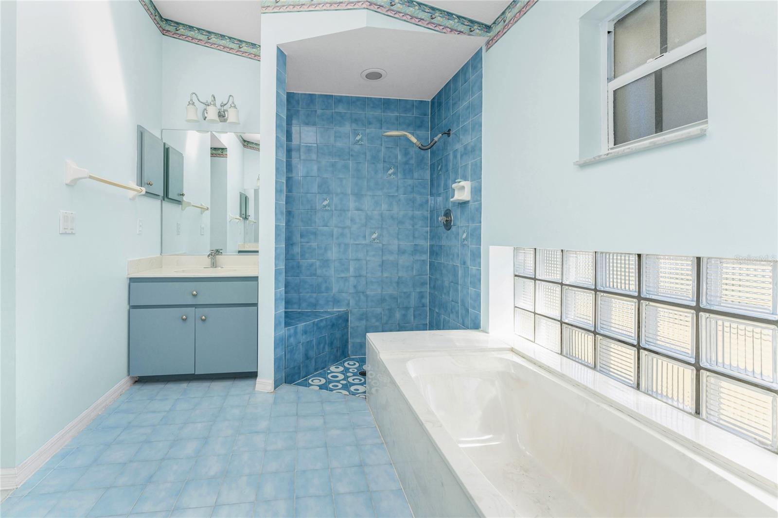 Image 19 of 32 For 302 Singapore Rd