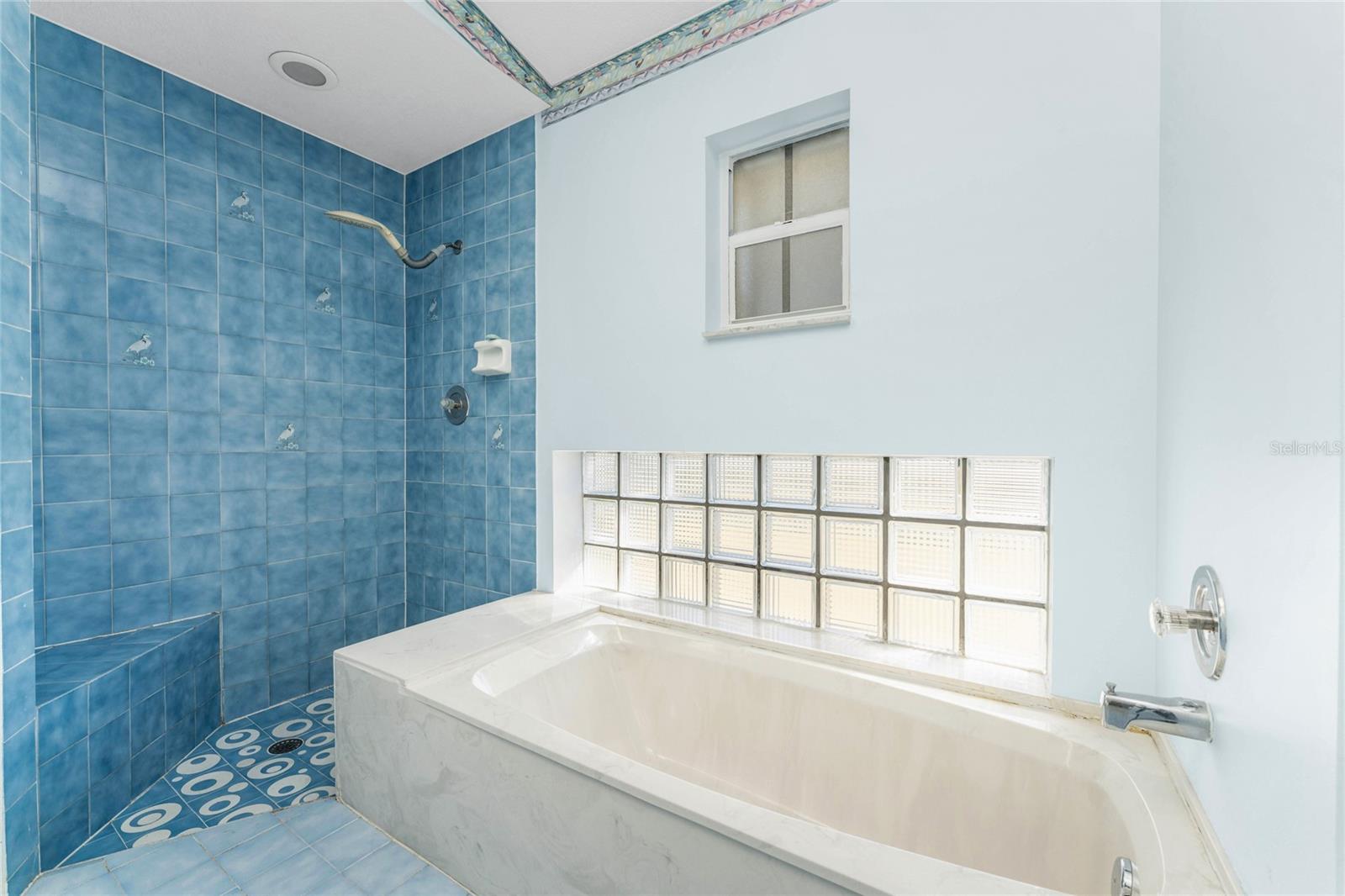 Image 20 of 32 For 302 Singapore Rd