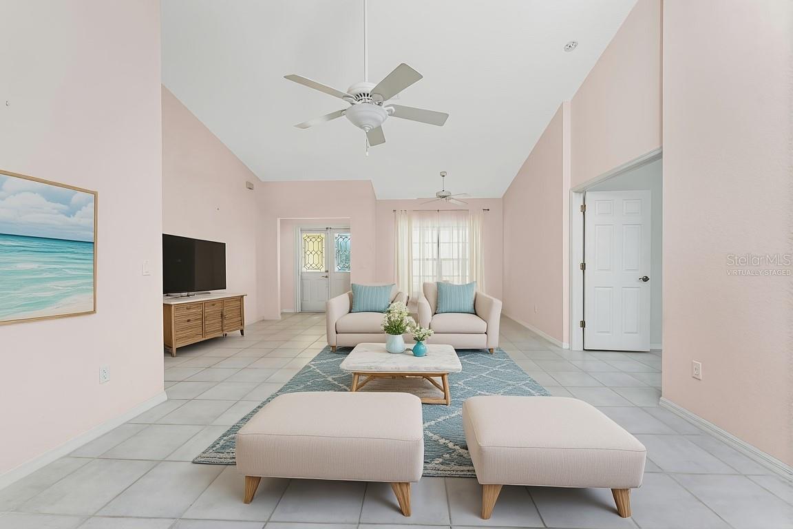 Image 7 of 32 For 302 Singapore Rd