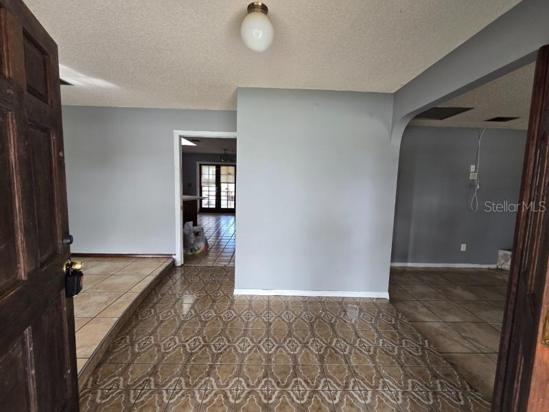 Image 15 of 16 For 399 Pepper Street