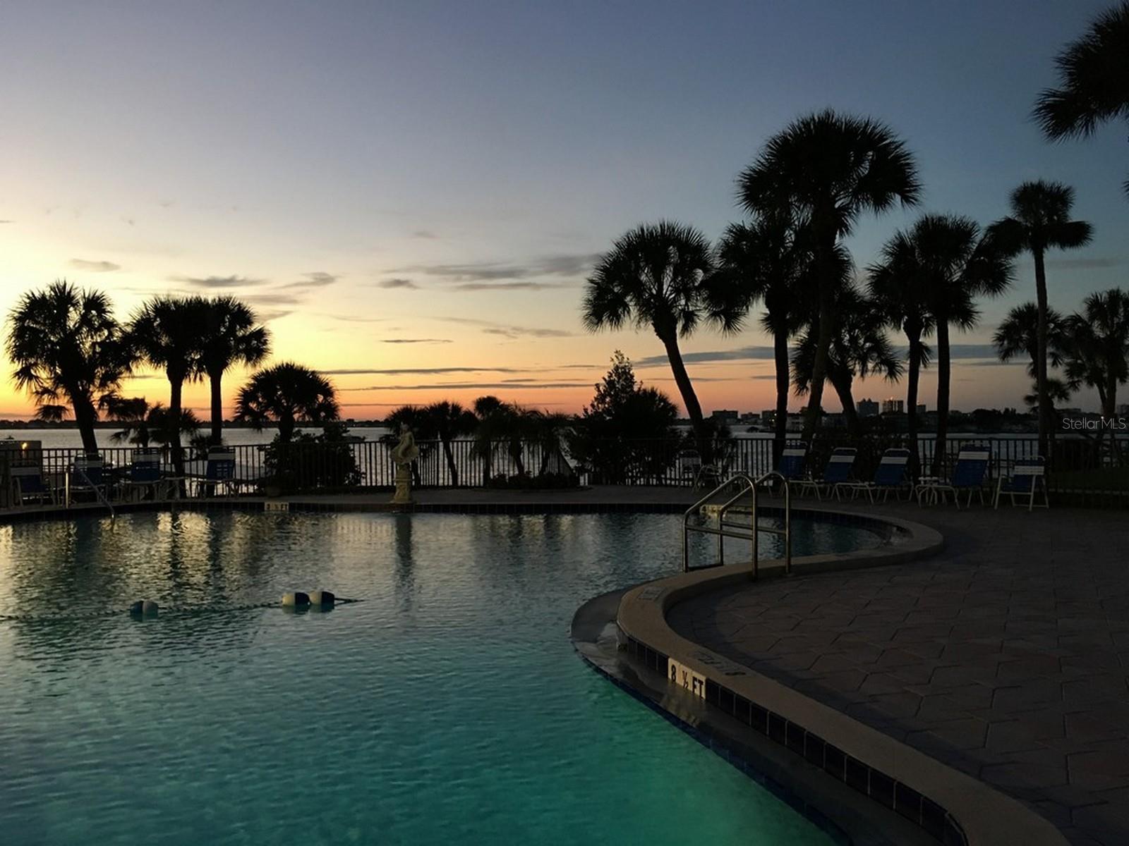 Image 24 of 46 For 100 Bluff View Drive 317a