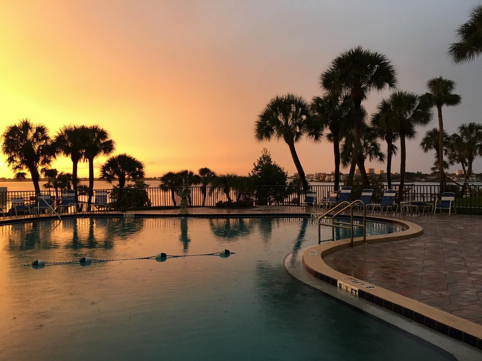 Image 26 of 46 For 100 Bluff View Drive 317a