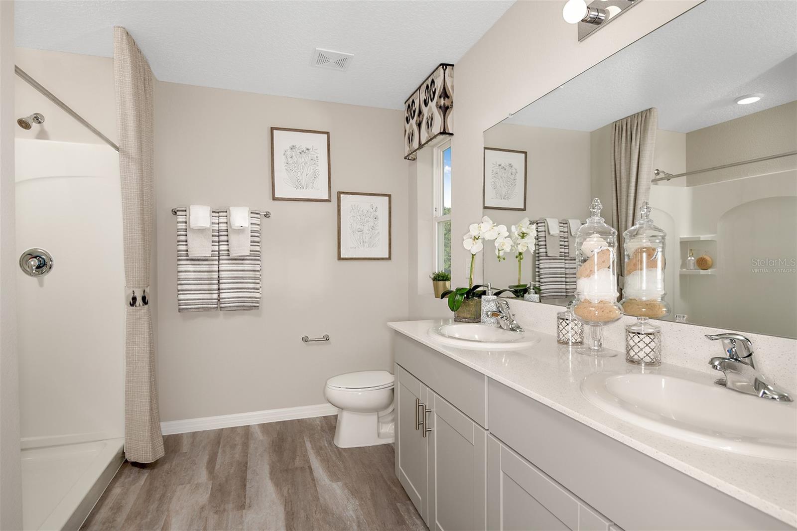 Image 17 of 29 For 36671 Sagemoor Drive