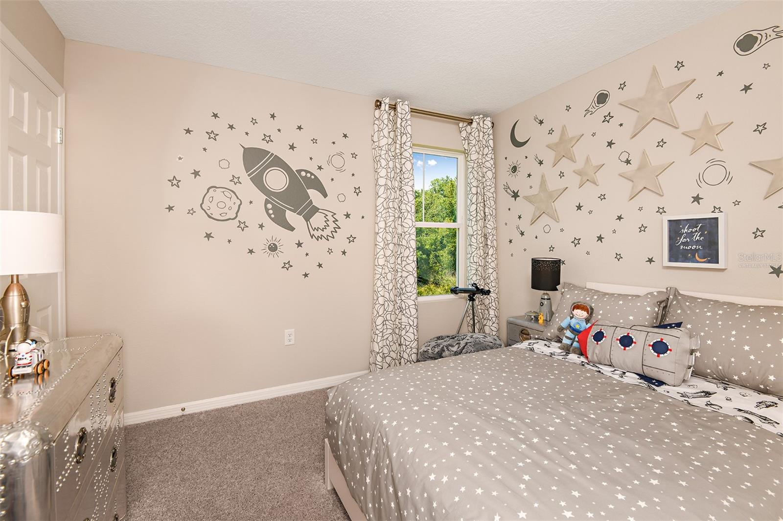 Image 20 of 29 For 36671 Sagemoor Drive