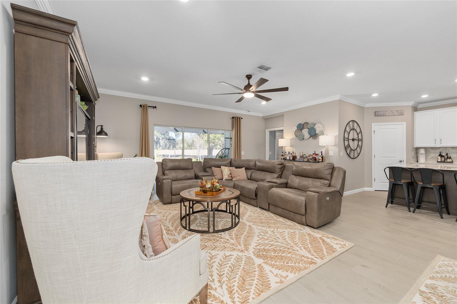 Image 10 of 61 For 7731 74th Loop