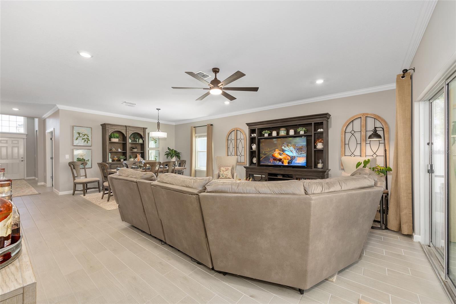 Image 11 of 61 For 7731 74th Loop