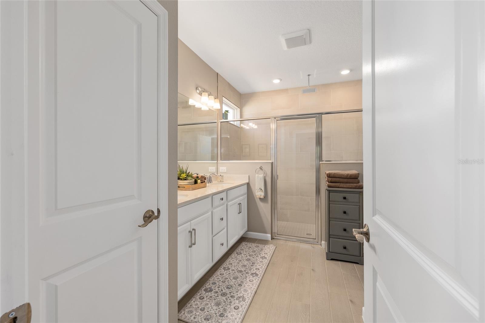 Image 23 of 61 For 7731 74th Loop