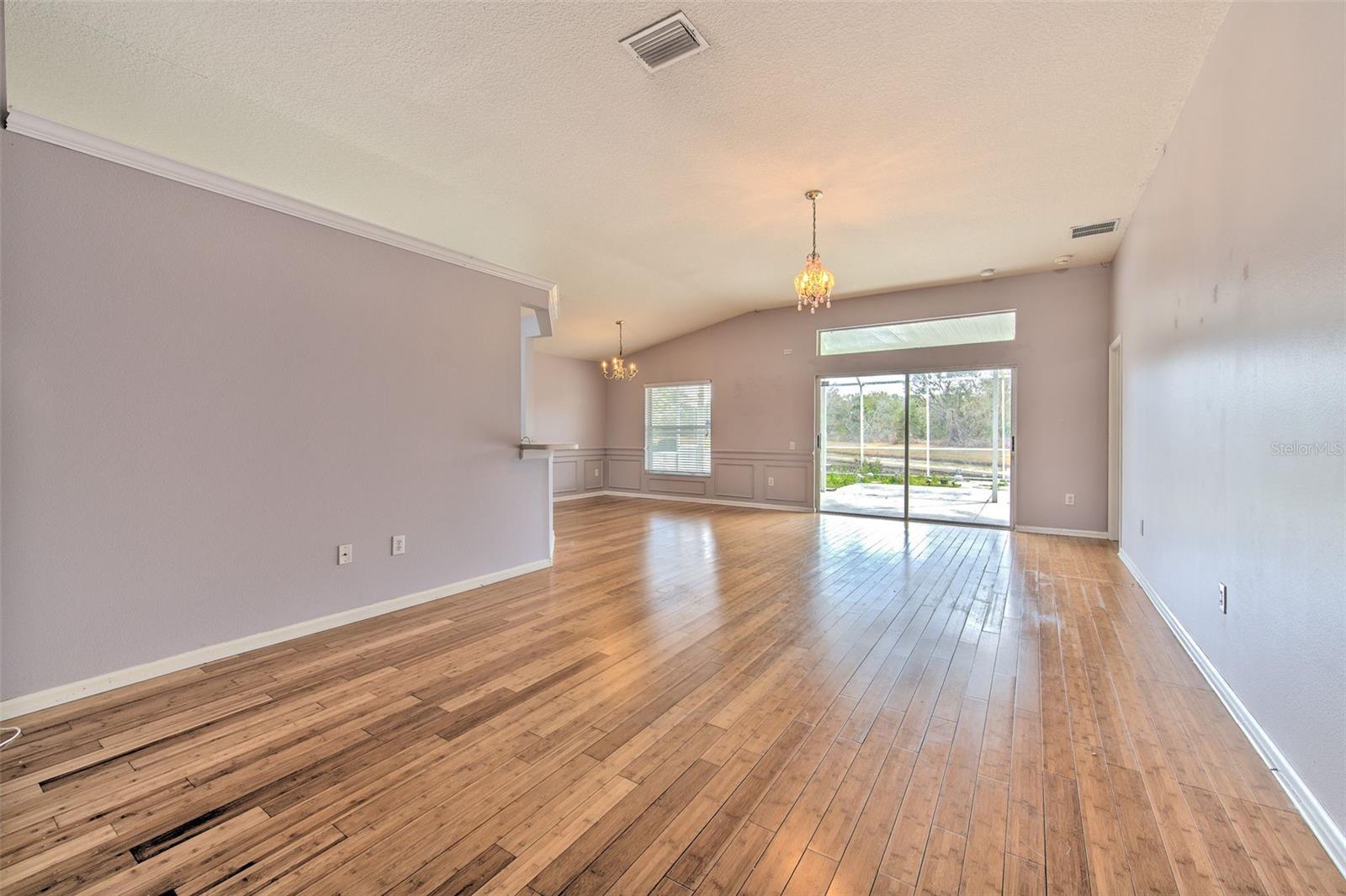 Image 14 of 40 For 2703 Breakwater Court