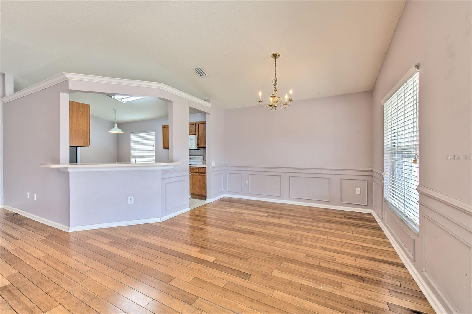 Image 18 of 40 For 2703 Breakwater Court