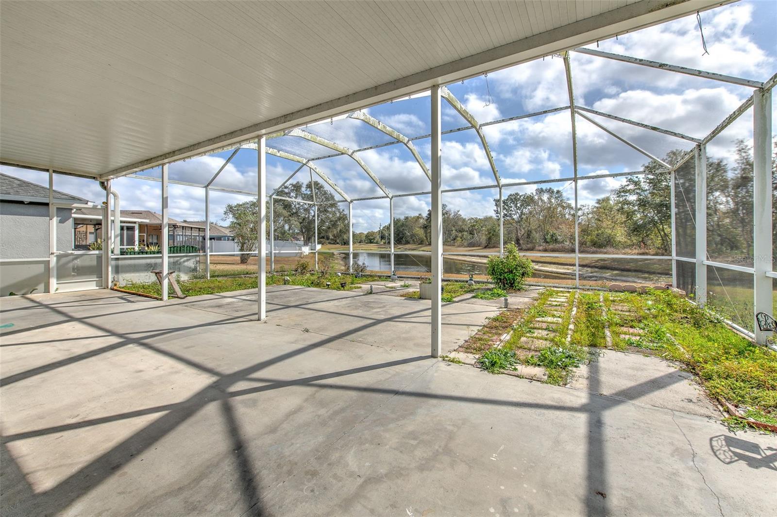 Image 37 of 40 For 2703 Breakwater Court