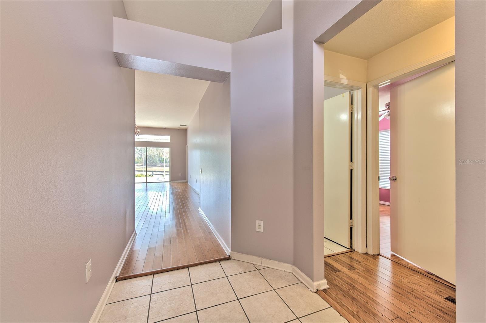 Image 6 of 40 For 2703 Breakwater Court