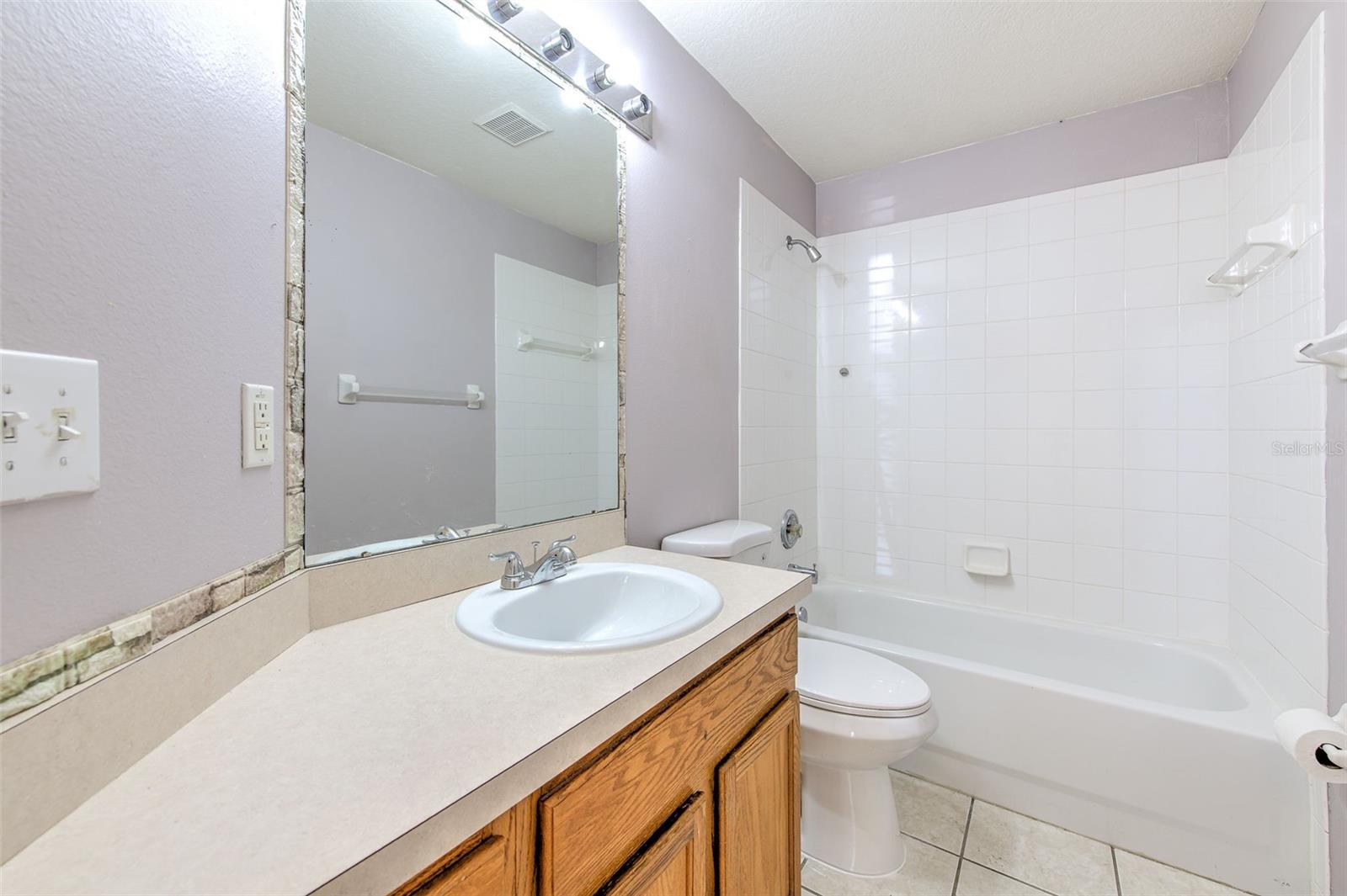 Image 9 of 40 For 2703 Breakwater Court
