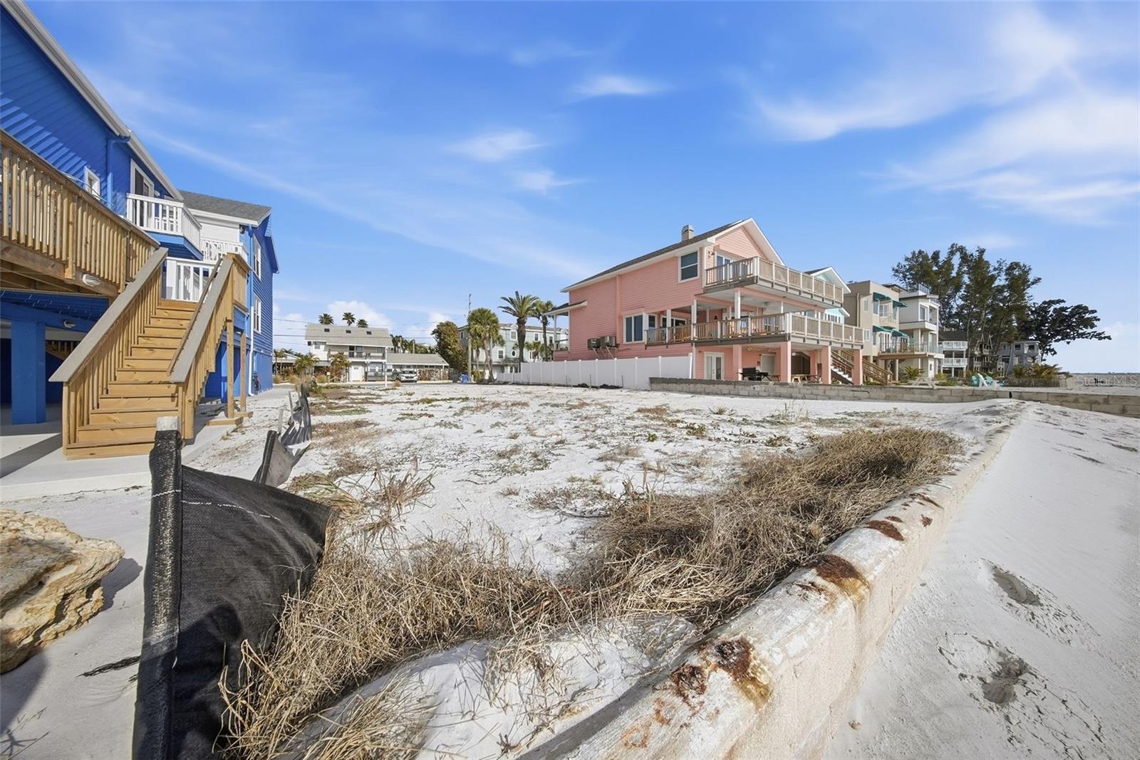 Image 21 of 28 For 8430 Gulf Boulevard