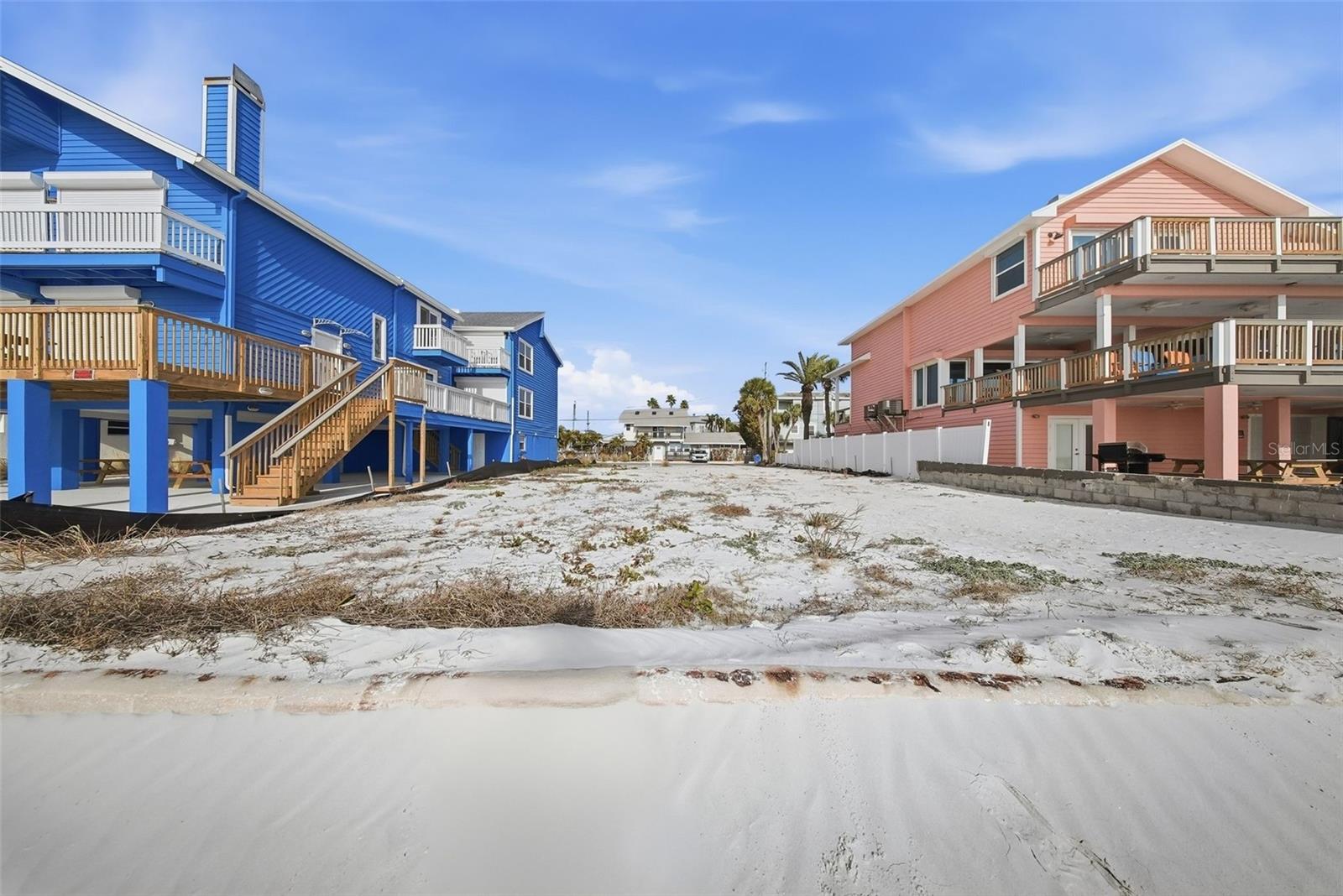 Image 22 of 28 For 8430 Gulf Boulevard