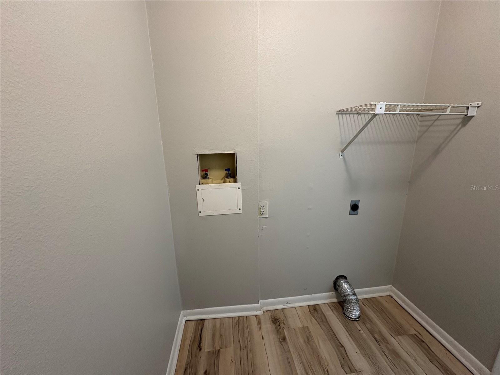 Image 30 of 35 For 4009 Forecast Drive