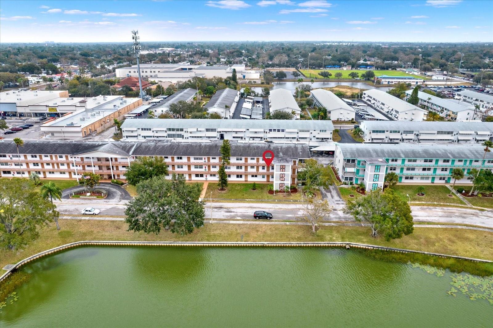 Listing photo id 28 for 6015 19th Street N 216