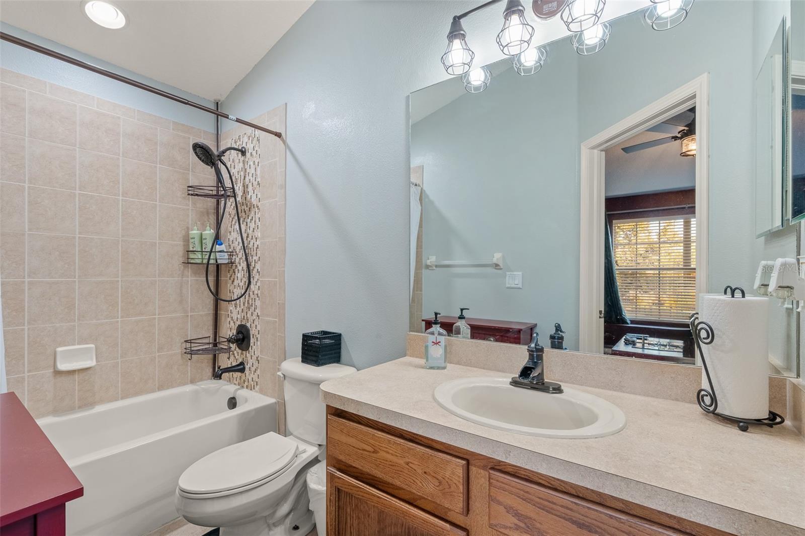 Image 30 of 66 For 11012 Oyster Bay Circle