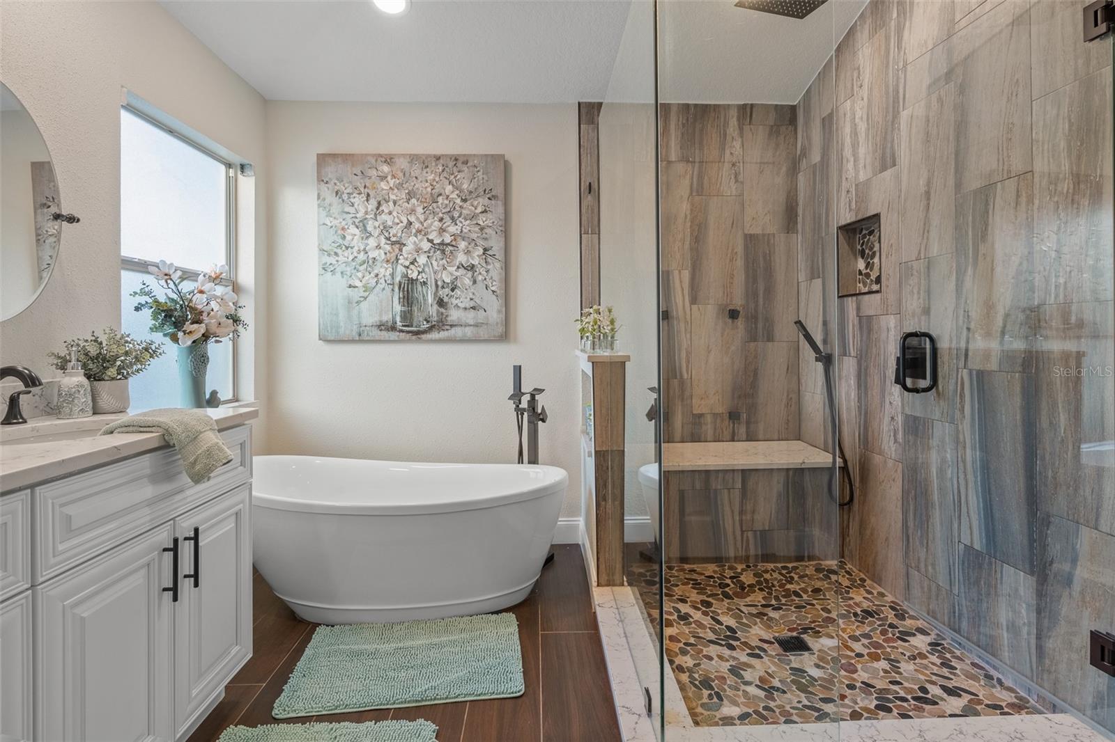 Image 38 of 66 For 11012 Oyster Bay Circle