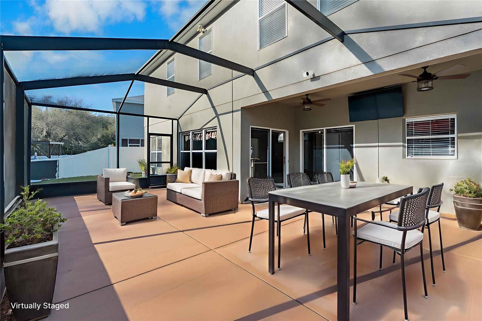 Image 44 of 66 For 11012 Oyster Bay Circle