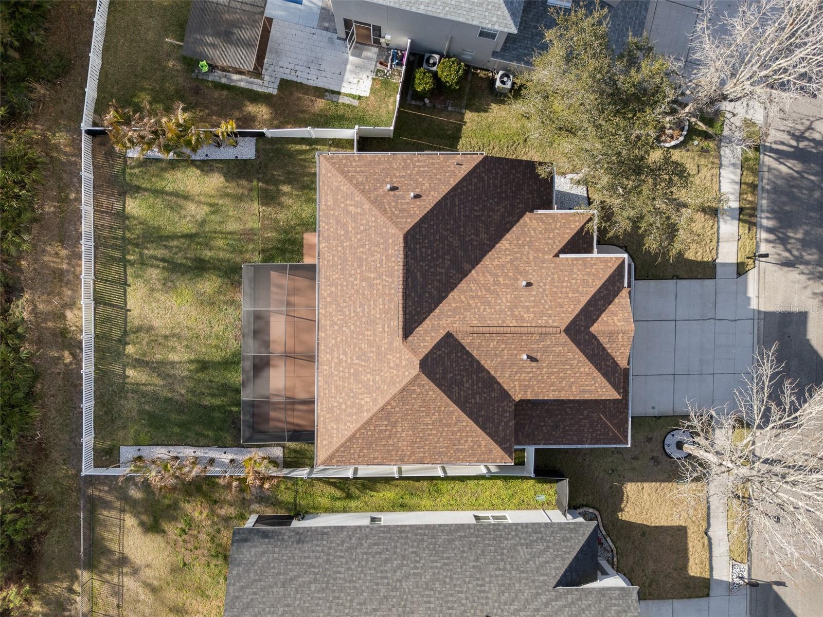 Image 52 of 66 For 11012 Oyster Bay Circle