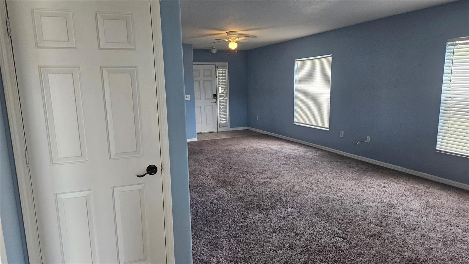 Image 14 of 42 For 6836 Aramon Court