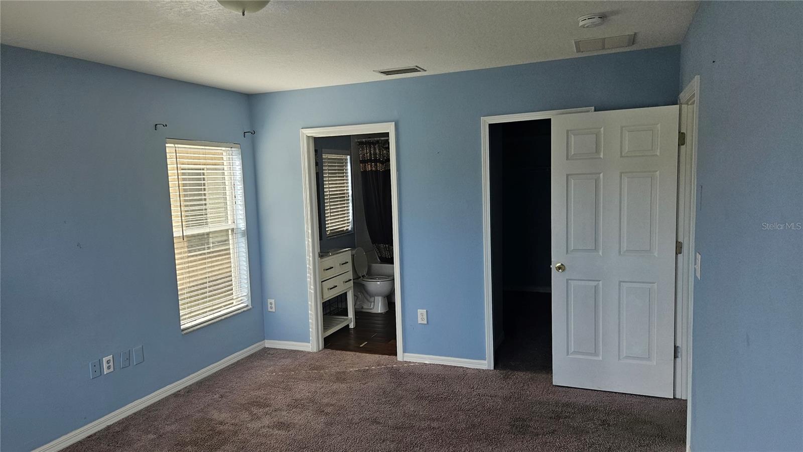 Image 15 of 42 For 6836 Aramon Court