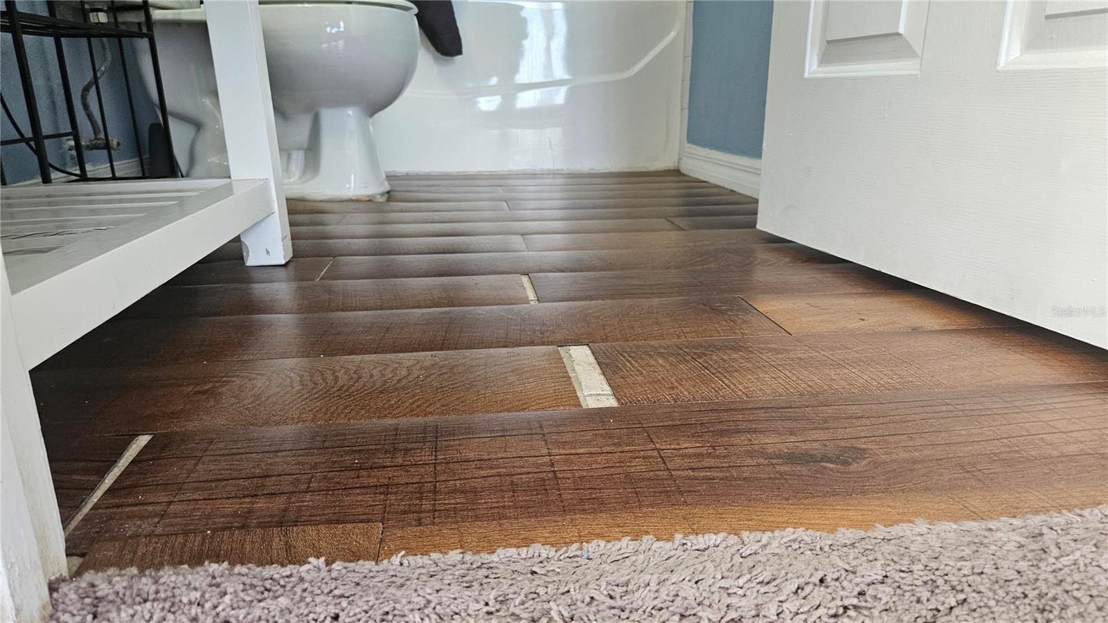 Image 19 of 42 For 6836 Aramon Court