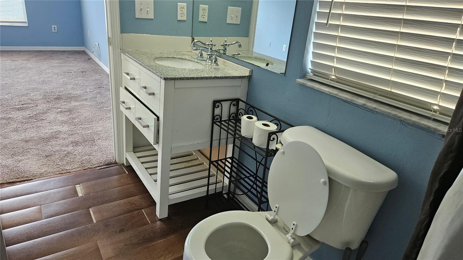 Image 20 of 42 For 6836 Aramon Court