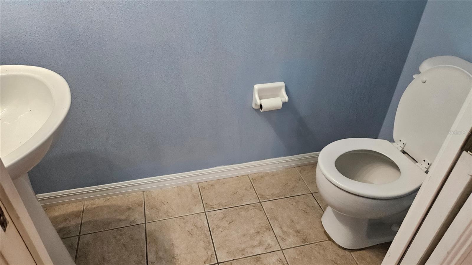 Image 22 of 42 For 6836 Aramon Court