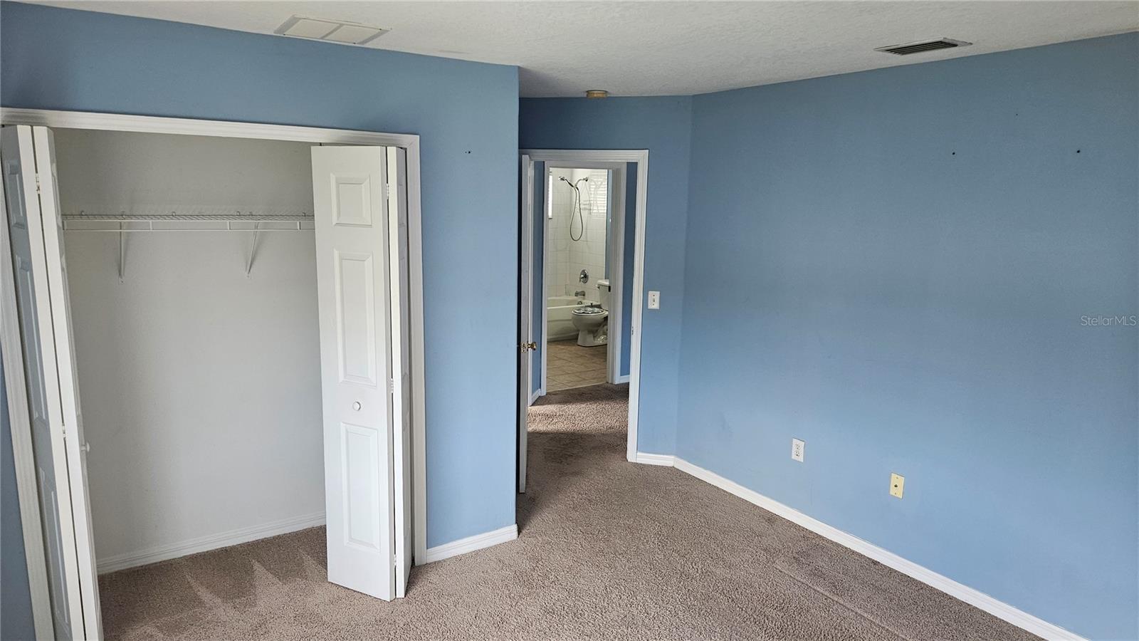 Image 33 of 42 For 6836 Aramon Court