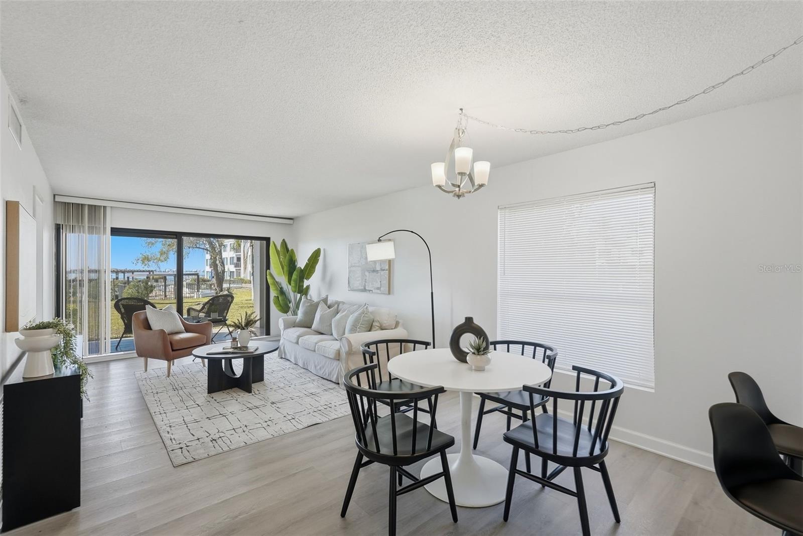 Image 10 of 33 For 6291 Bahia Del Mar Circle 116