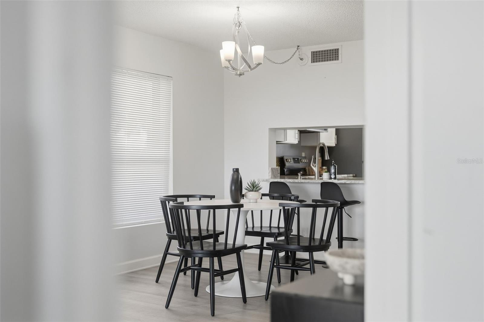 Image 11 of 33 For 6291 Bahia Del Mar Circle 116