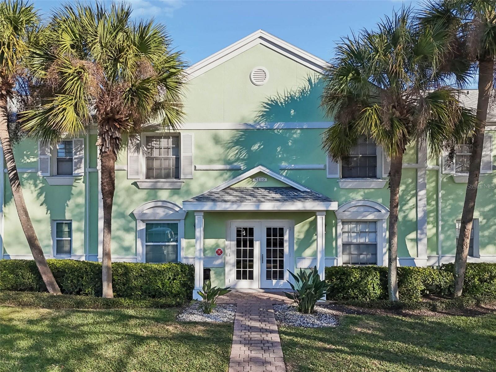 Image 2 of 60 For 5110 Coquina Key Drive Se C