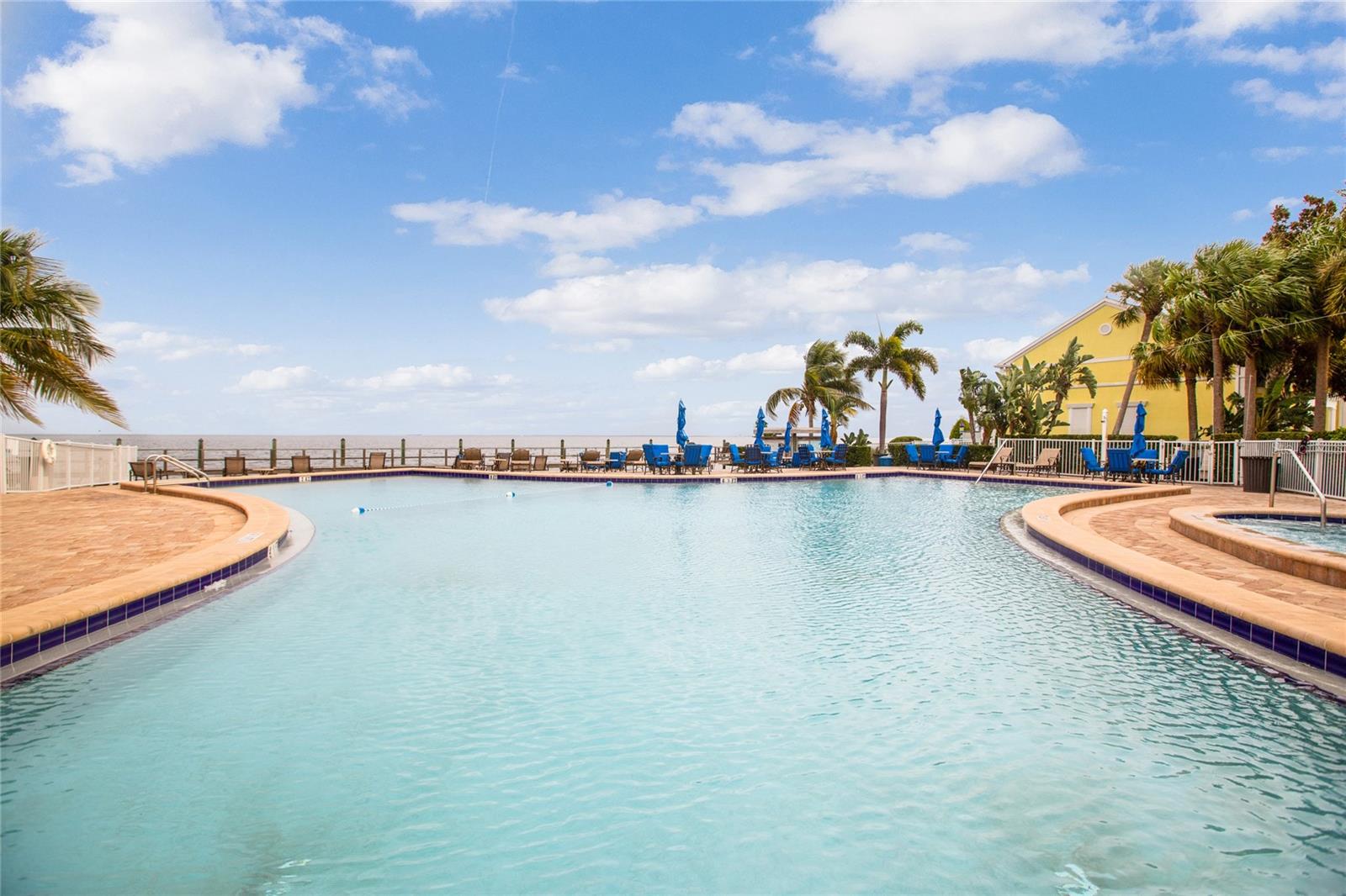 Image 38 of 60 For 5110 Coquina Key Drive Se C