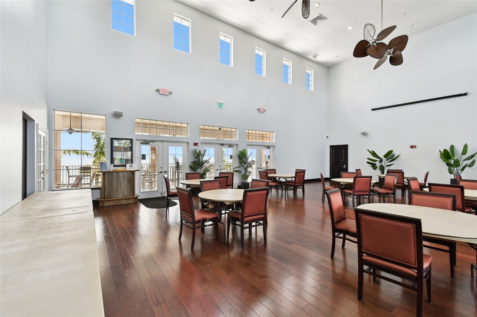 Image 44 of 60 For 5110 Coquina Key Drive Se C