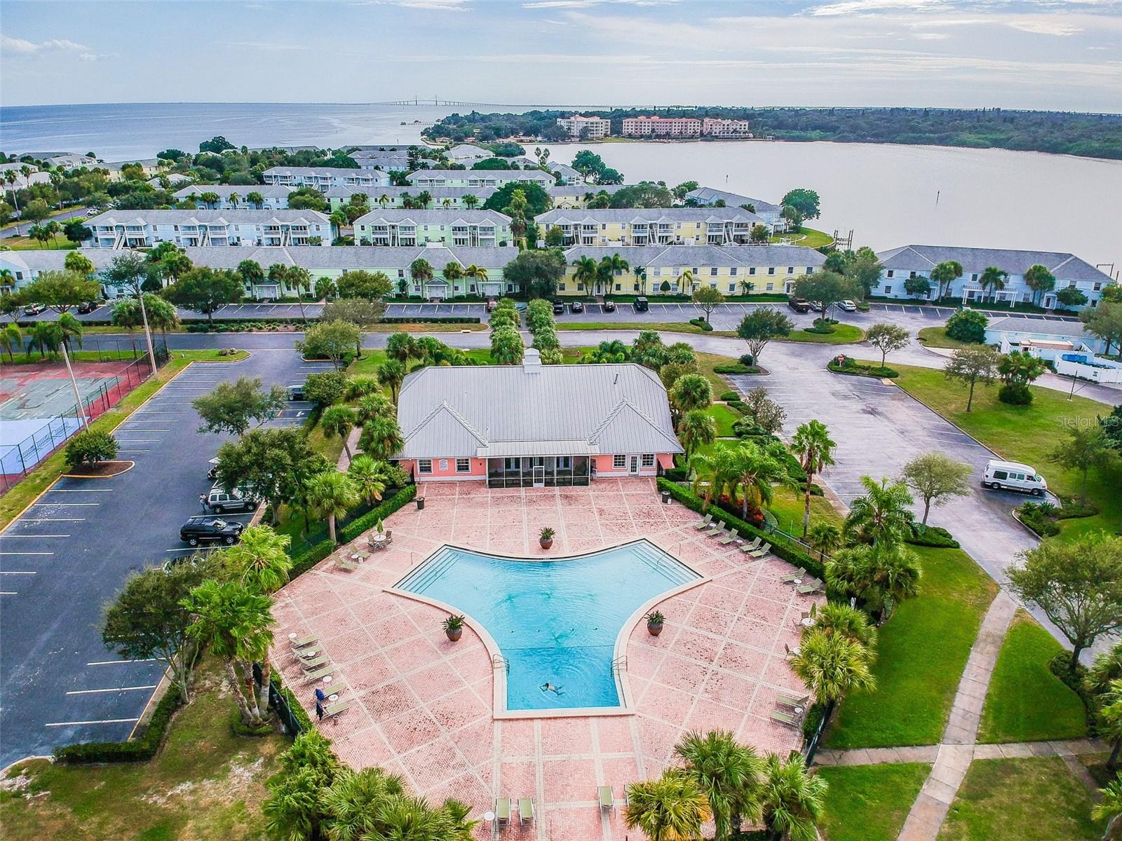 Image 52 of 60 For 5110 Coquina Key Drive Se C