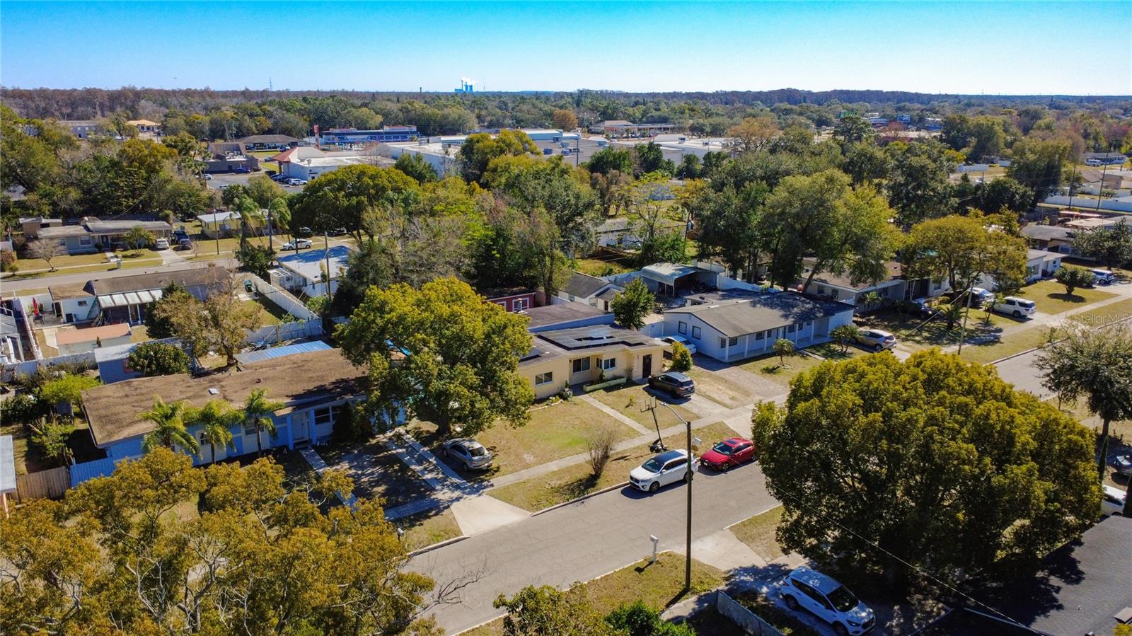 Image 23 of 33 For 513 Egan Drive