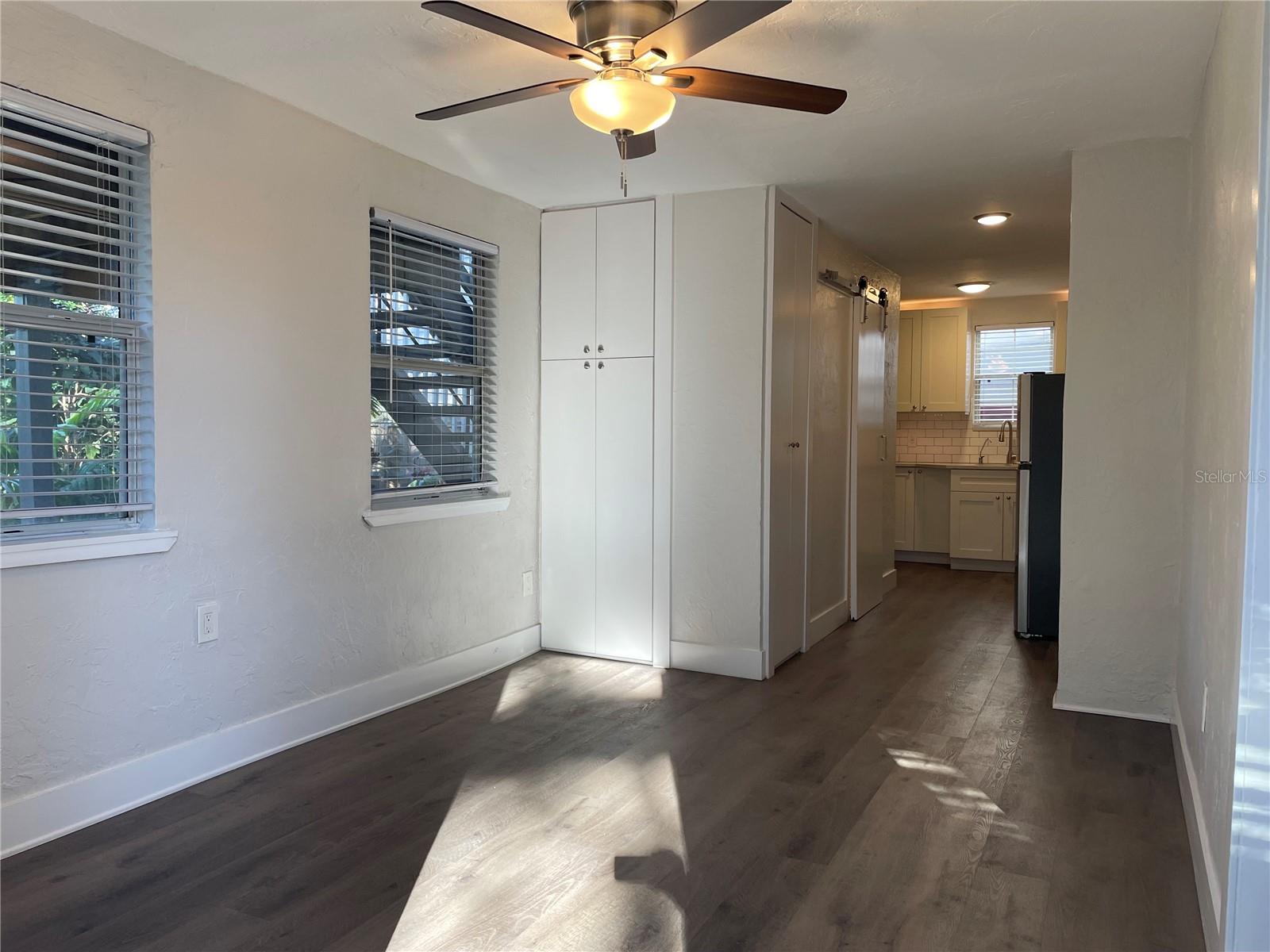 Image 3 of 25 For 3734 Burlington Avenue N 1