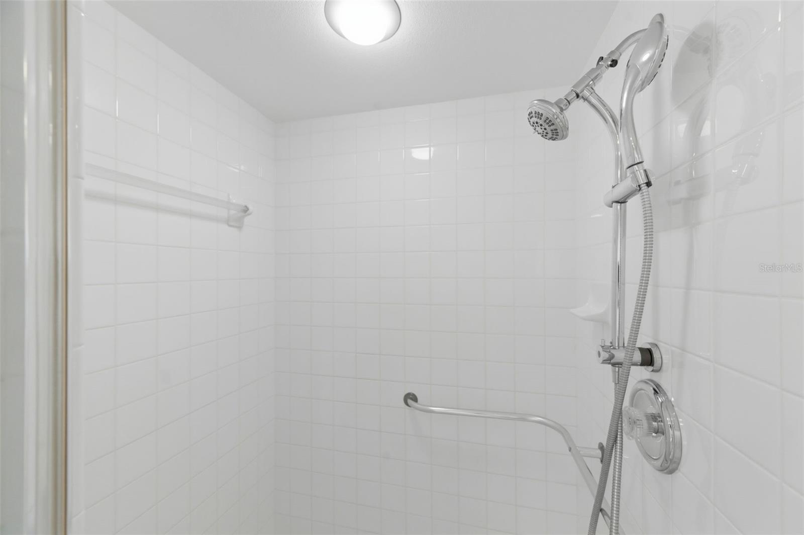 Image 20 of 58 For 1200 Country Club Drive 1404