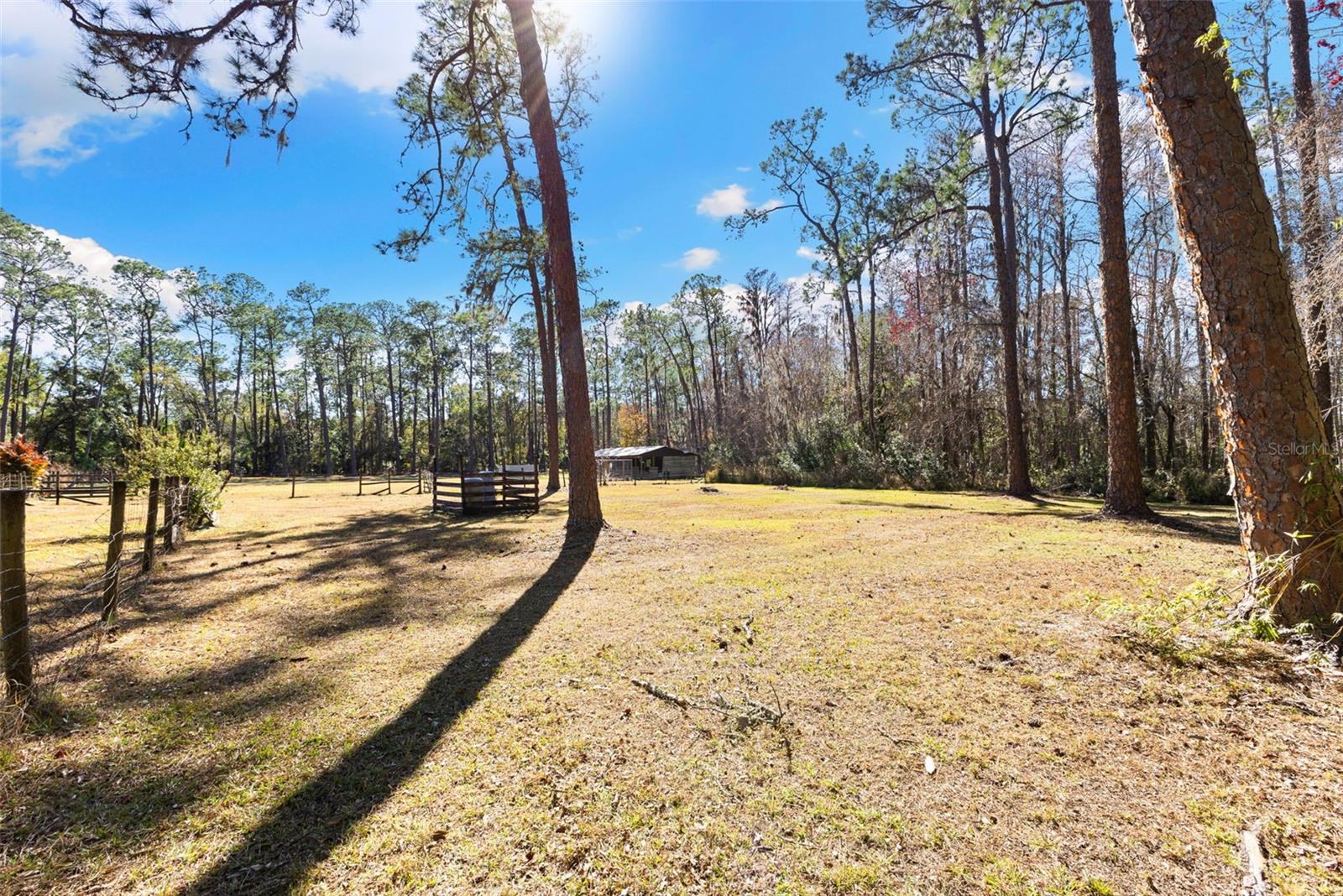 Listing photo id 44 for 1054 Ranch Road