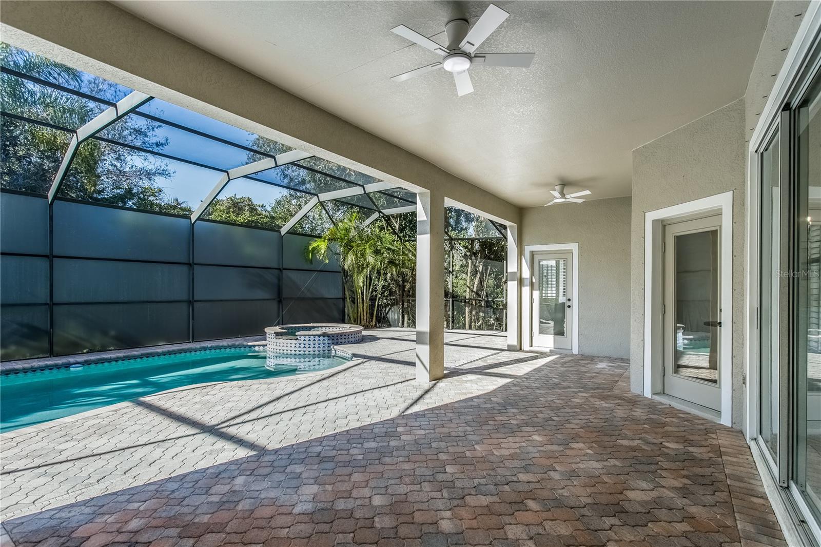 Image 26 of 35 For 11909 Mandevilla Court