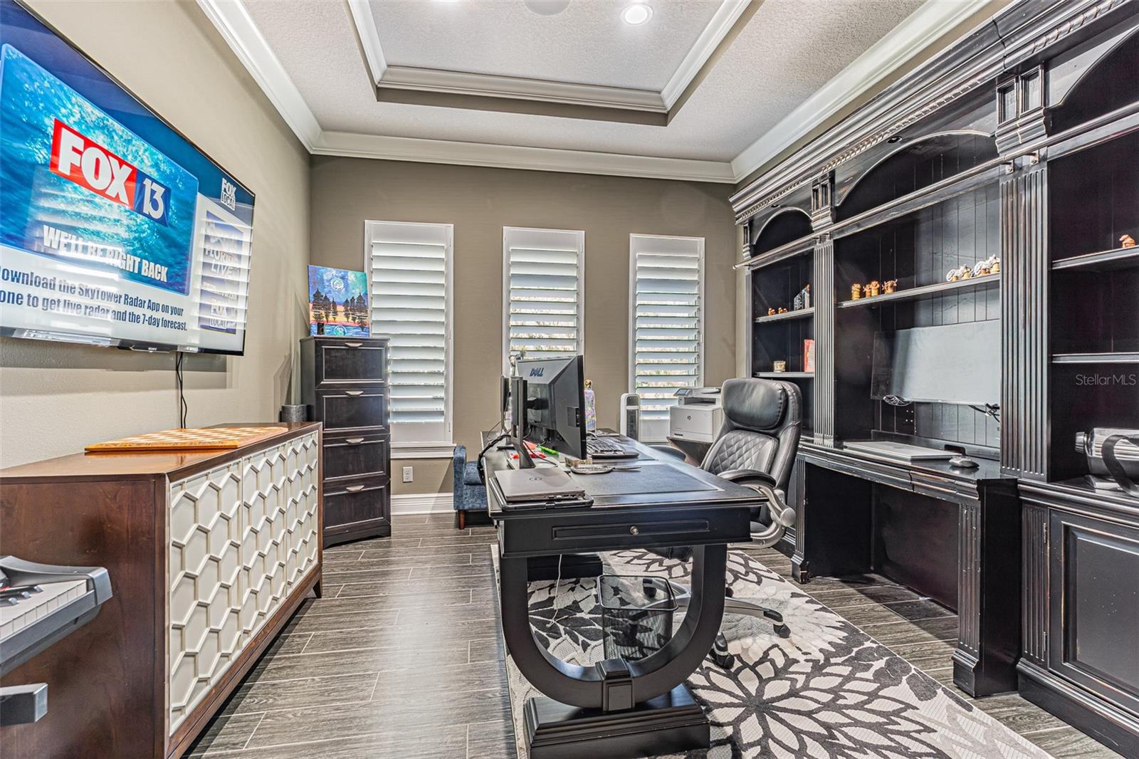 Image 31 of 51 For 4210 North B Street