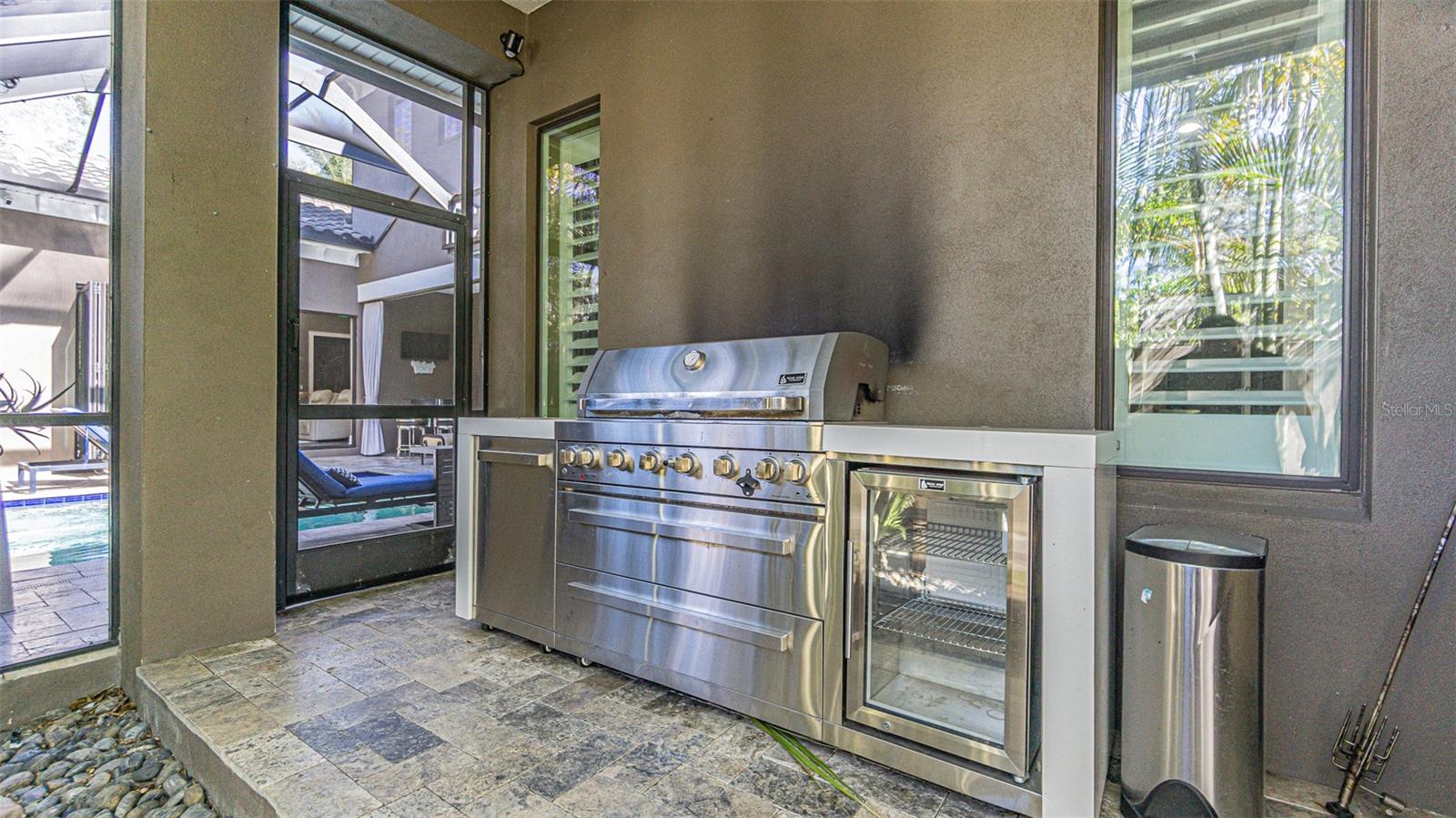 Image 40 of 51 For 4210 North B Street