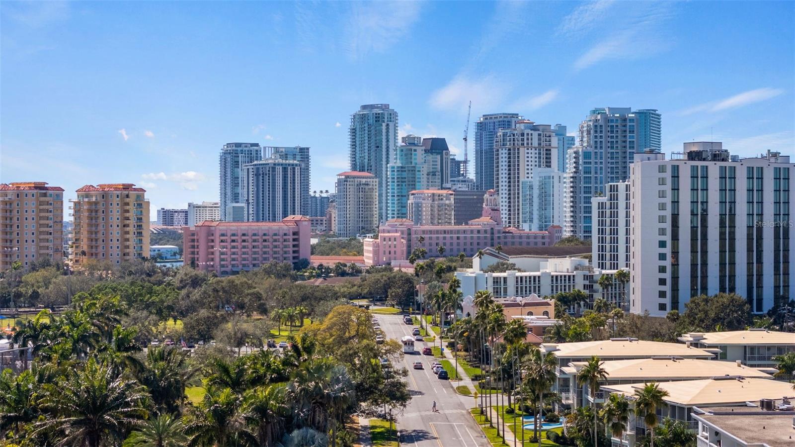 Image 18 of 24 For 1121 Beach Drive Ne